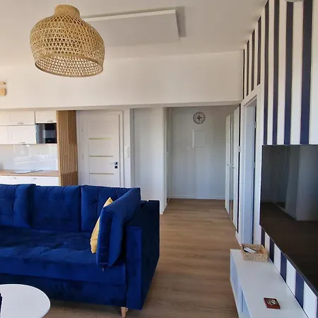 Roza Wiatrow 45b Z Duzym Tarasem Debina (Ustka)