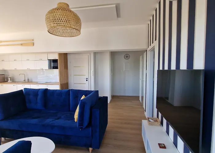 Roza Wiatrow 45b Z Duzym Tarasem Debina (Ustka)