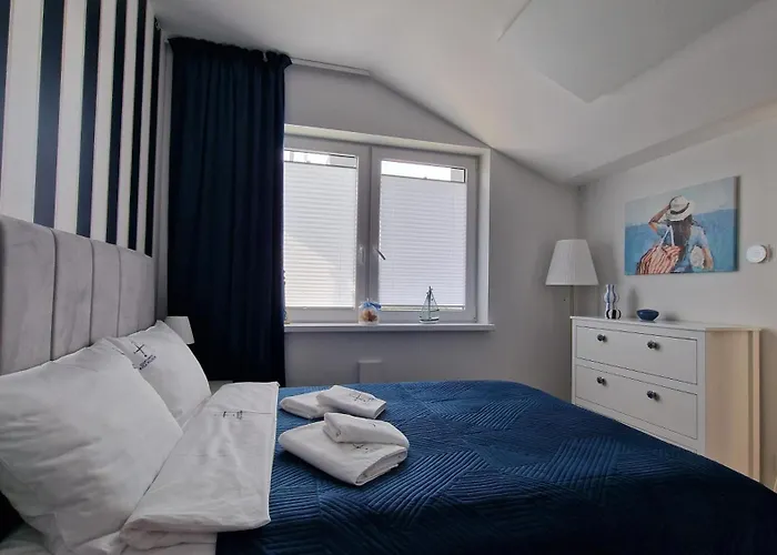 Roza Wiatrow 45b Z Duzym Tarasem Debina (Ustka)